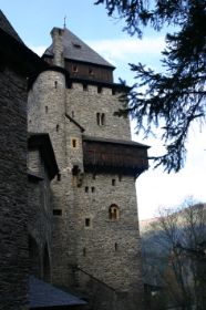 Burg Finstergrün, nicht weit entfernt vom Haus